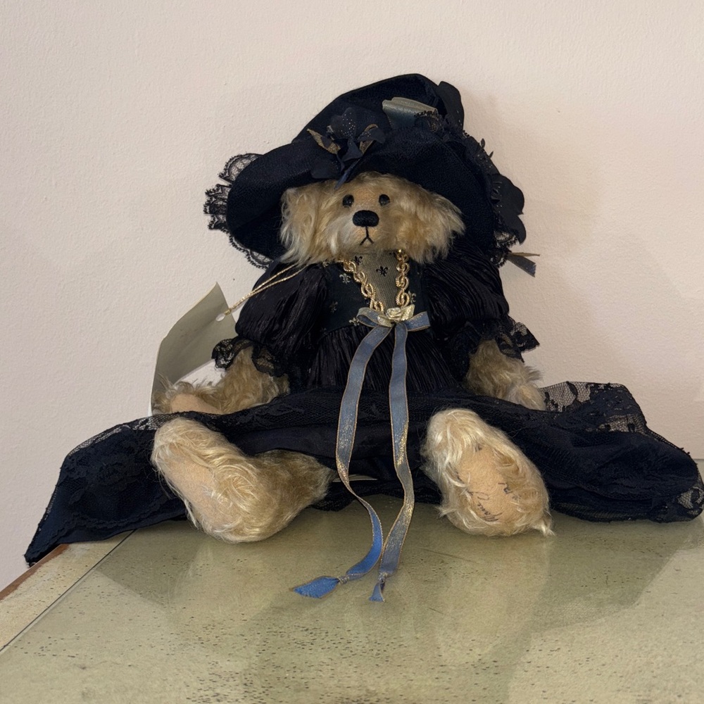 Handmade "Witch" Bear signed by artist Marie Zimmermann Paw Quette